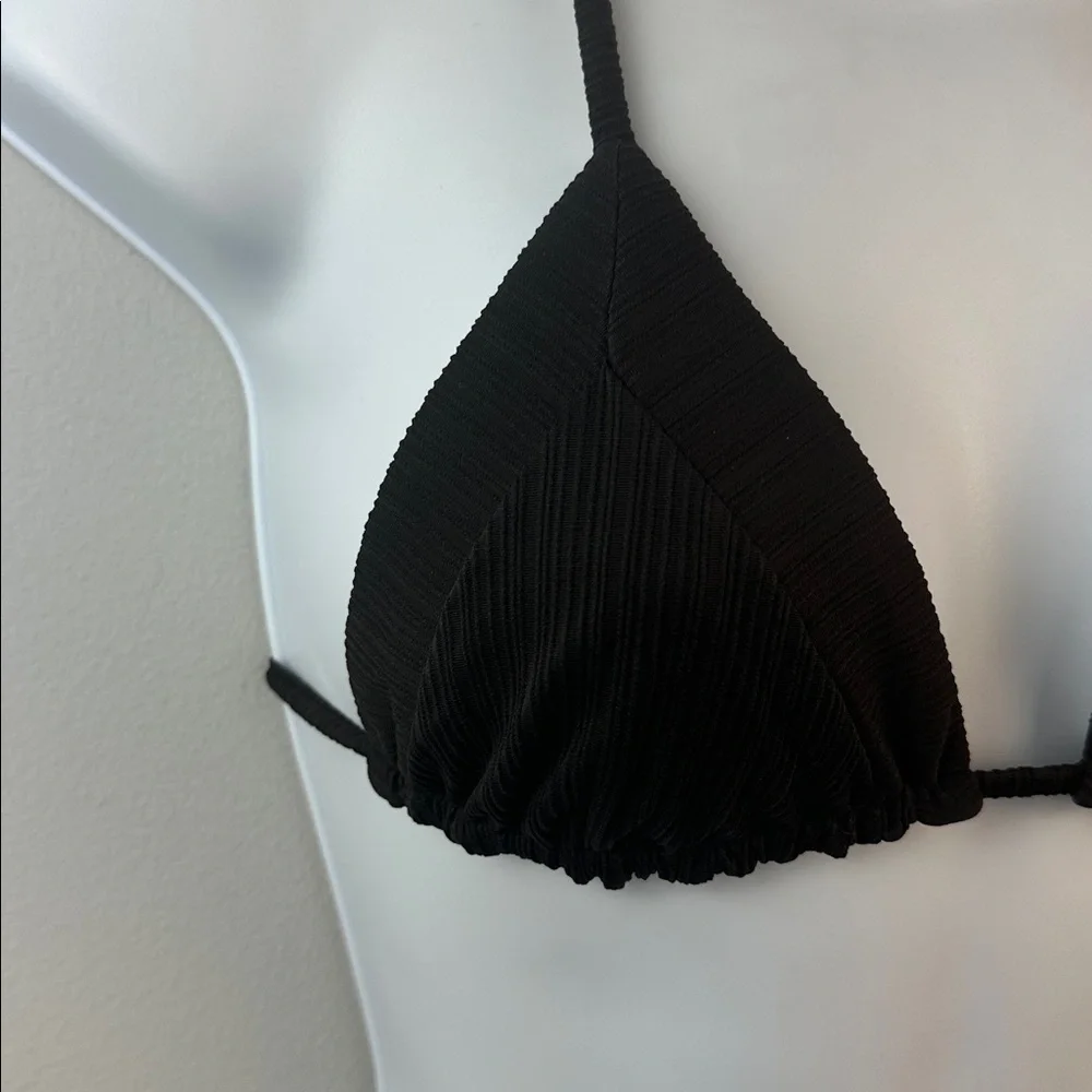Frankie’s Bikinis Sky Ribbed Triangle Bikini Top Small Black String Straps Beach